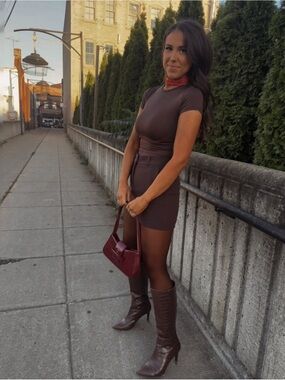 Meet your Posher, Christina